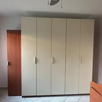 armadio,letto,comodini e cassettiera