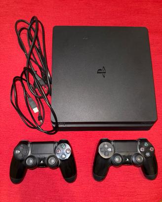 Ps4 Slim + 2 controller originali