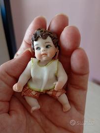 statuetta porcellana Sibania H. 6 cm Capodimonte 