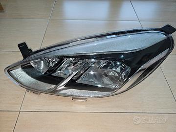 Faro DEPO per Ford Fiesta mk7 Restyling