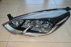 Faro DEPO per Ford Fiesta mk7 Restyling