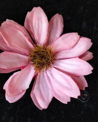 Molletta floreale per capelli