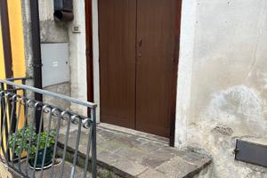 Vendita casa+magazzino