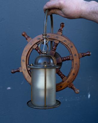 Lampada vintage a forma di timone