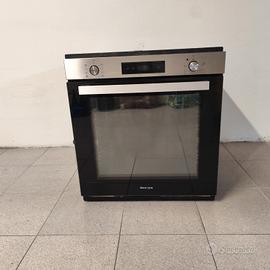 Forno ad incasso con struttura 