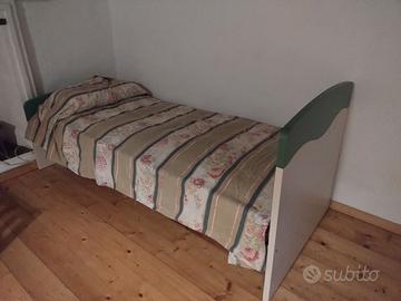 Letto da una piazza