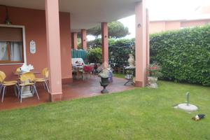 3 LOCALI A COMACCHIO