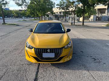 Peugeot 208 Allure Pack