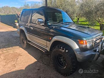 Mitsubishi Pajero v20 2.8 Gls
