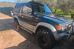 Mitsubishi Pajero v20 2.8 Gls