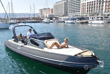 Splendido SALPA 33 CABIN demo + 2 x HONDA 250