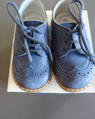 Scarpe eleganti neonato