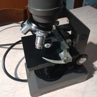 microscopio Swift instruments 2240