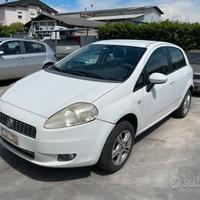 Ricambi usati per Grande Punto 1.4 b 08 350A1000