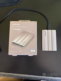 SAMSUNG SSD T7 SHIELD 1TB BIANCO