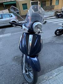 Piaggio Beverly 300 Tourer i.e. – 06/2009 – 64.944