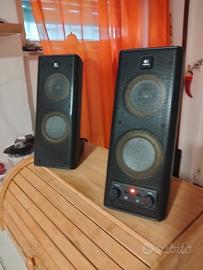coppia di casse Logitech bicono