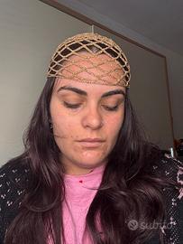 Cappello a rete oro lamé uncinetto