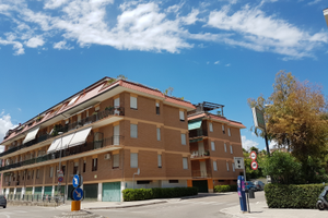 GIUGNO-LUGLIO-AGOSTO Tutte le SOLUZIONI e SPIAGGIA