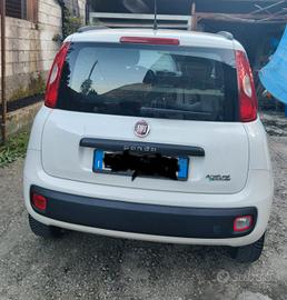 Fiat PAnda 0.9 TwinAir Turbo Natural Power Lounge