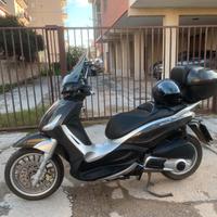 Beverly 300 sport