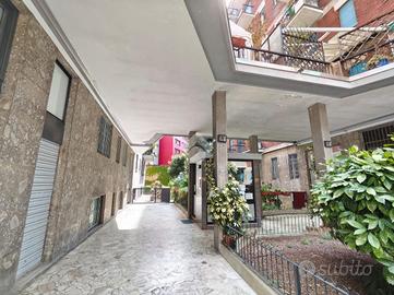 MONOLOCALE A MILANO