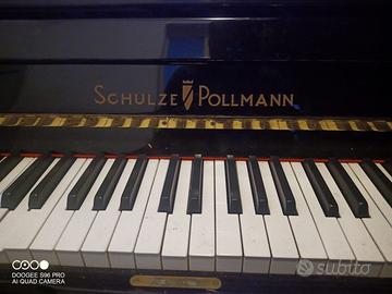 Pianoforte verticale Schulze Pollmann nero lucido.