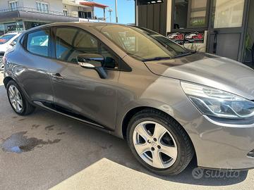Renault Clio 1.5 dCi 8V 90CV Start&Stop 5 porte GT