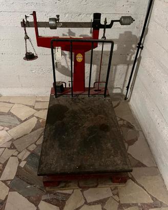 Antica bascula da 300 kg