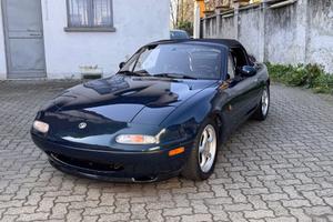 MAZDA MX-5 NA 1.6i 16V cat Montego Blue