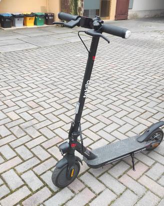 monopattino elettrico Teklio TK1M7AL8K1