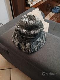 Cappello donna in pura lana
