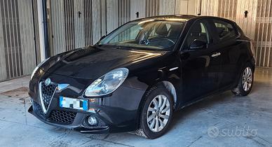 Alfa Romeo Giulietta 1.4 120 cv gpl distinctive