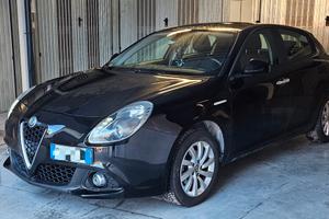 Alfa Romeo Giulietta 1.4 120 cv gpl distinctive