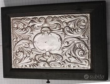 Portagioielli verde con coperchio laminato in arge