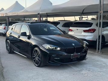 BMW 118d M SPORT