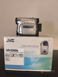 Videocamera digitale JVC GR-D240E MiniDV