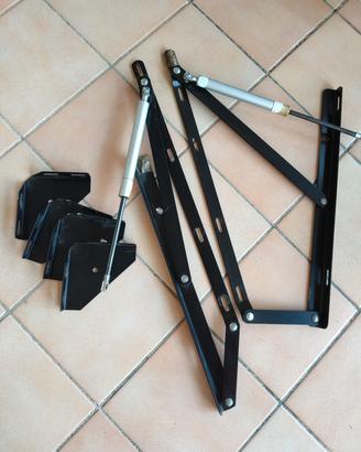 angoli e pistoni letto contenitore