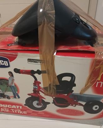 TRICICLO CON MANIGLIA A SPINTA