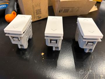 MatixGo Pulsanti sali/scendi serrande - JW4037N