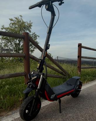 Monopattino segaway zt 3 pro