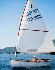 Dinghy 12’ vetroresina con certificato di stazza