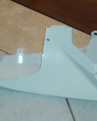 PLASTICHE YAMAHA YZF R125 2008