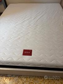 Letto contenitore con materasso