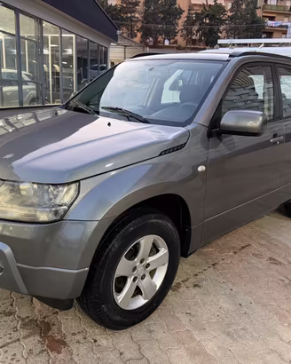 Suzuki Grand Vitara 1.9 DDiS 5 porte Executive 200