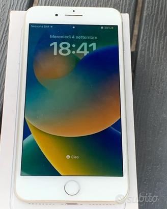 iPhone 8 Plus