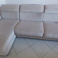 Divano 3 posti con chaise longue contenitore