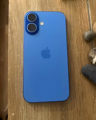 iPhone 16