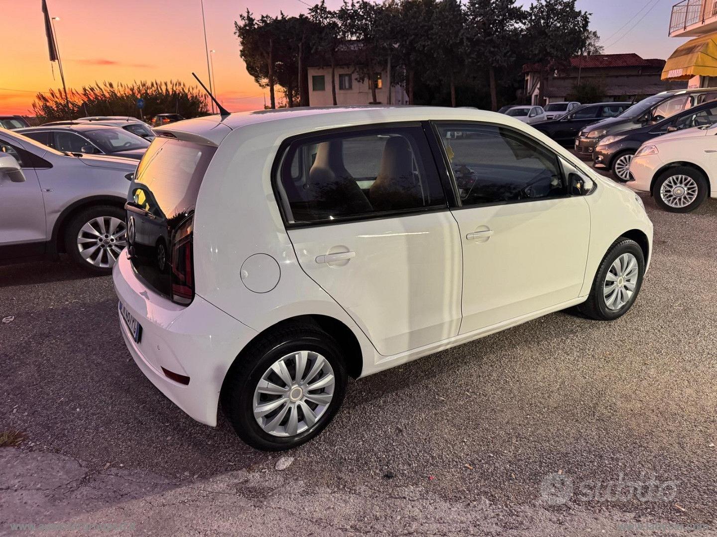 Volkswagen up!