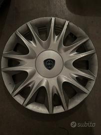 Copricerchio usato per lancia Y 2012 da 15 pollici